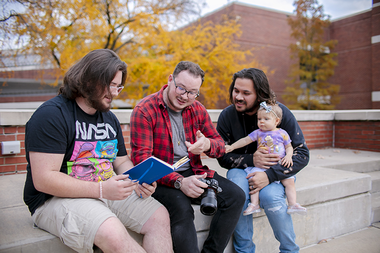 UAFS students read book together on campus