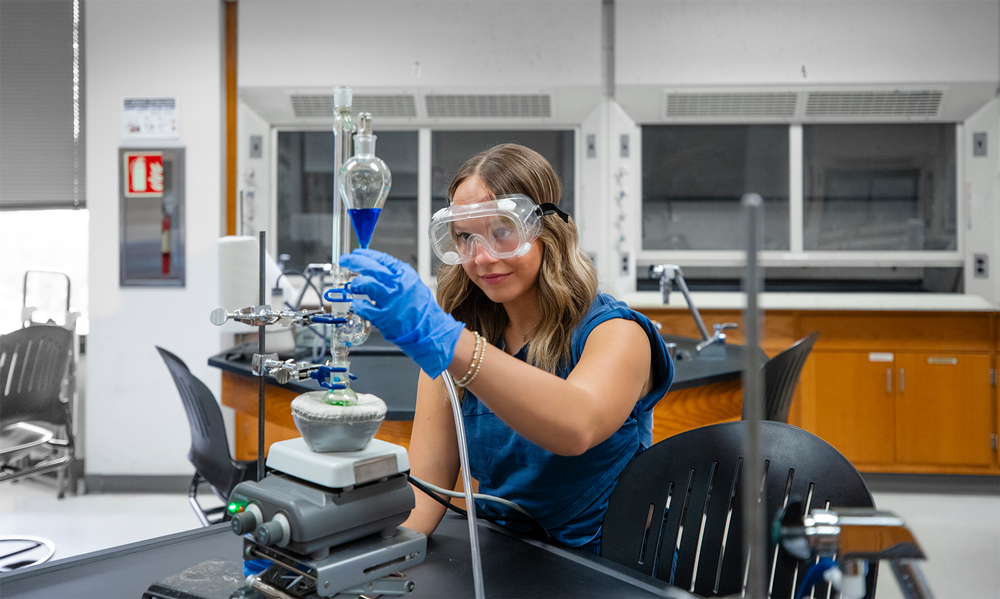 Brookelyn Davis keeps a watchful eye on an experiment in the organic chemistry lab.
